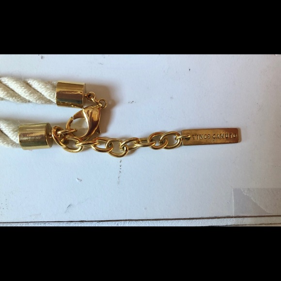 Vince Camuto necklace - Picture 3 of 4